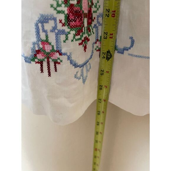 Vintage Nilani petite embroidered midi skirt Size 6 - Picture 5 of 7